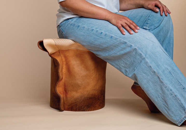 Stool 054