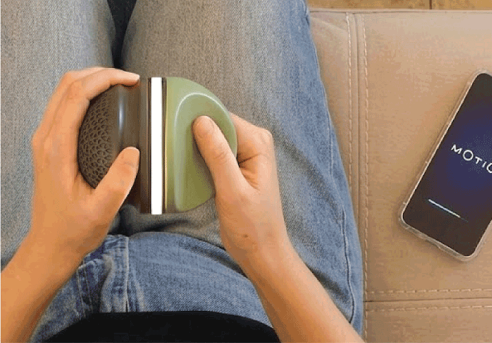 Home-based training combining the physical object with the smart app, supporting the patient and monitoring progress in real time.