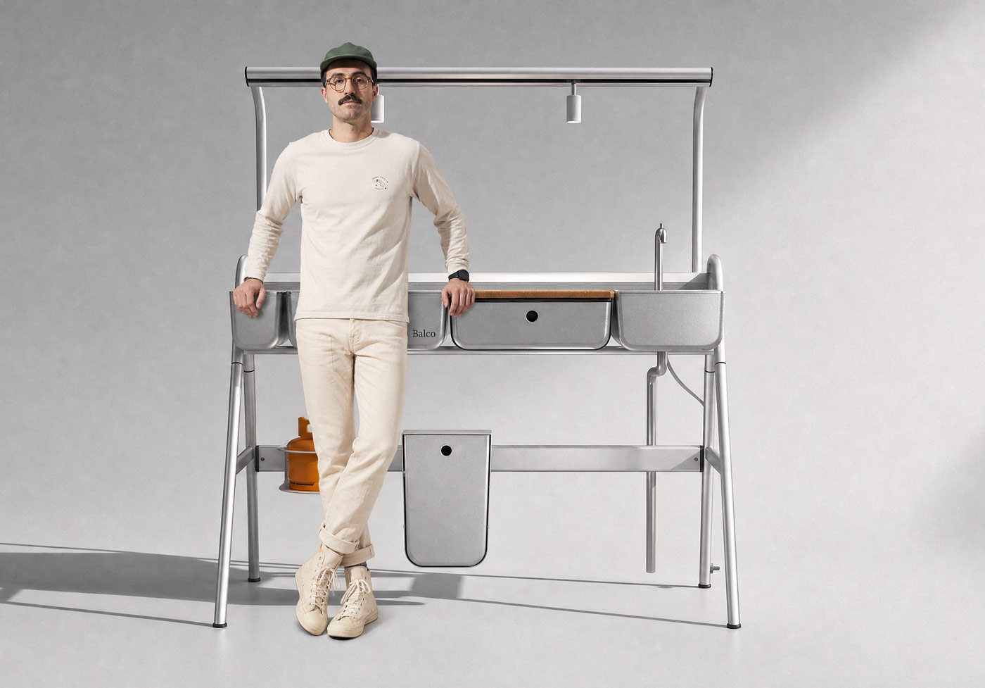 Full outdoor kitchen set